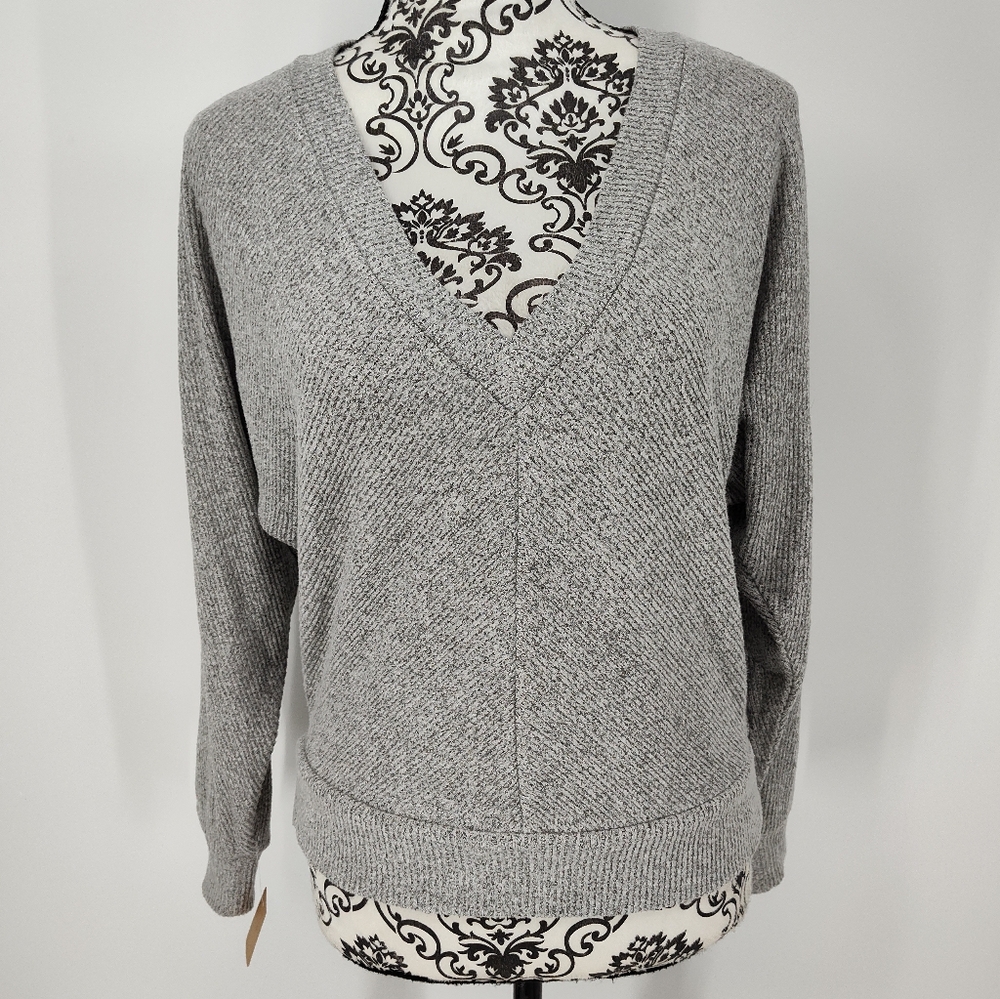 White House Black Market Gray Ribbed Knit V-Neck Dolman Sweater Women's Small